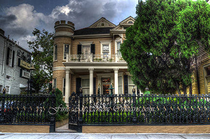Cornstalk Fence Hotel